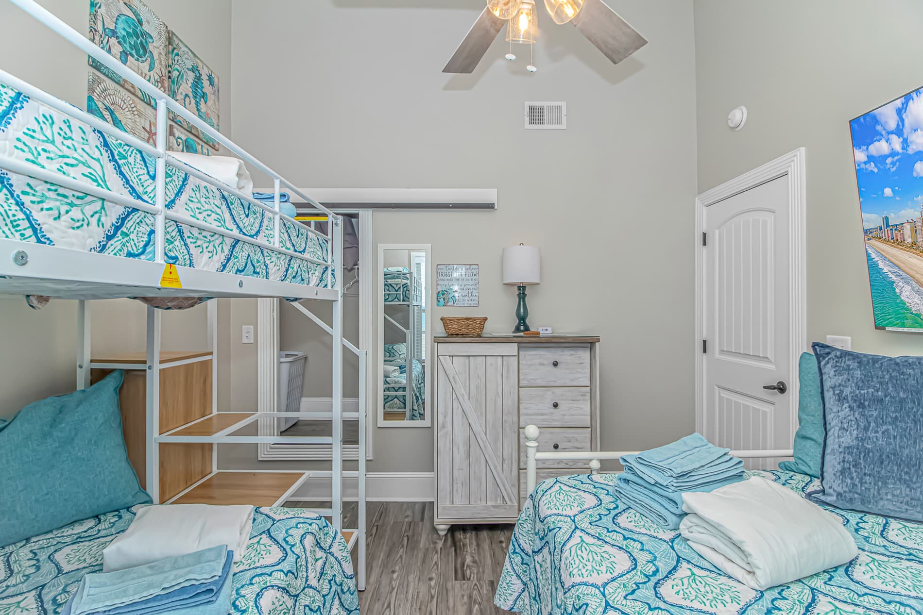 Upstair Full Bed and Twin Bunks